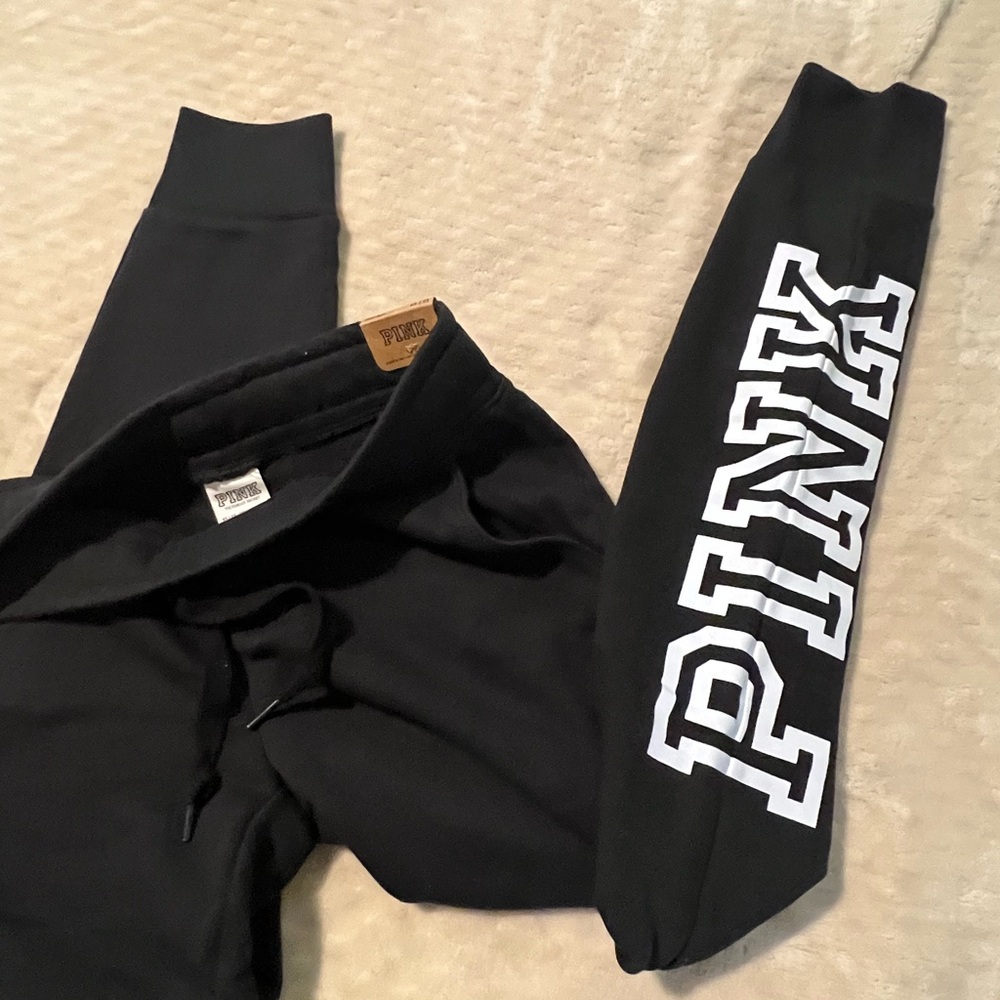 PINK Victoria's Secret Black and White Sweatpants